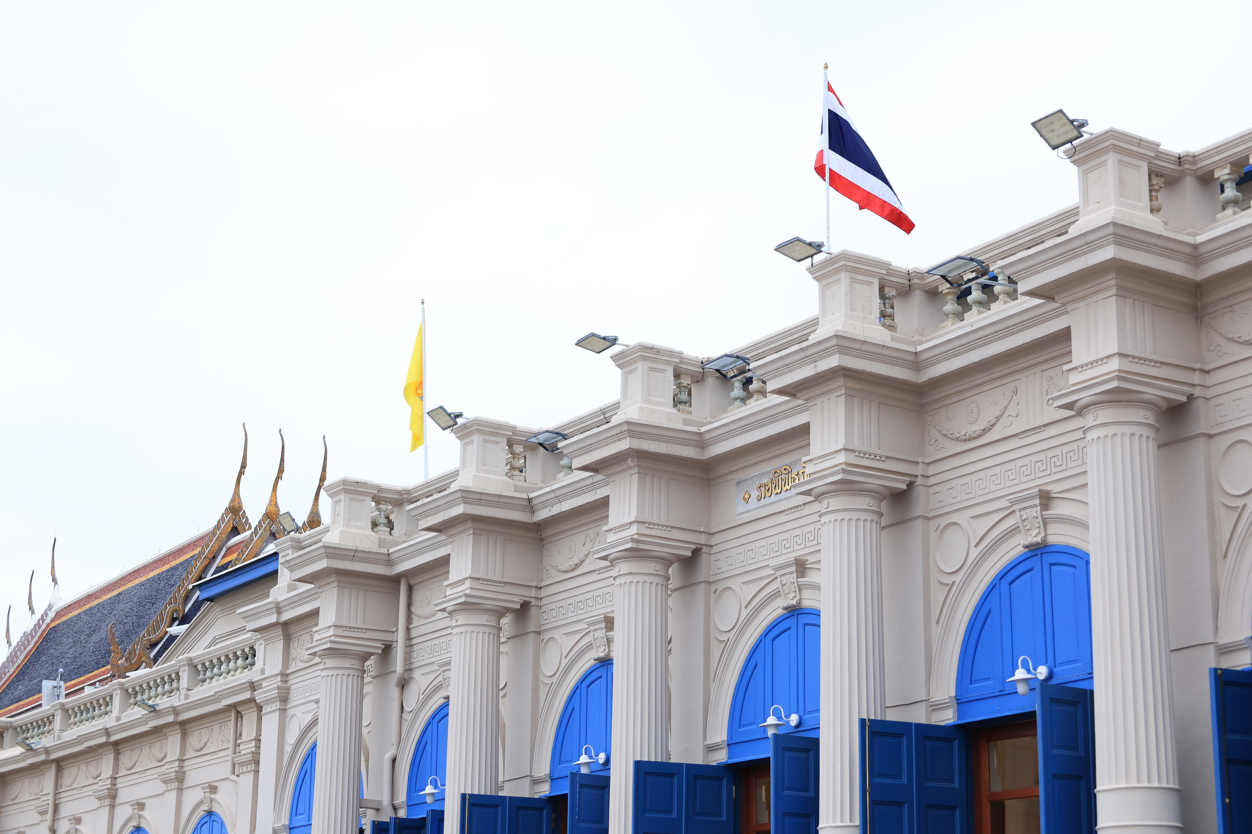 title - เลขาธิการ ส.ป.ก. ร่วมถวายแจกันดอกไม้และลงนามถวายพระพร เนื่องในโอกาสวันเฉลิมพระชนมพรรษา พระบาทสมเด็จพระปรเมนทรรามาธิบดีศรีสินทร มหาวชิราลงกรณ พระวชิรเกล้าเจ้าอยู่หัว 28 กรกฎาคม 2568